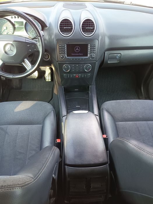 Mercedes ML W164 3.2 CDI 4 Matic цена  5900€