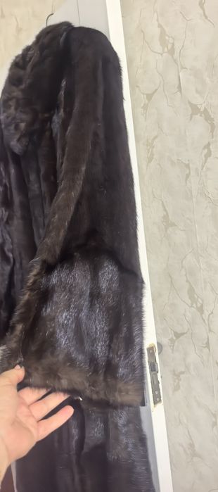 Продам Норковую шубу