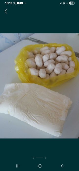 Сүт өнімдері сатылады.