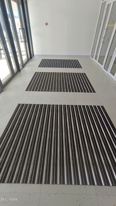 Алюминиевые  предверные решетки