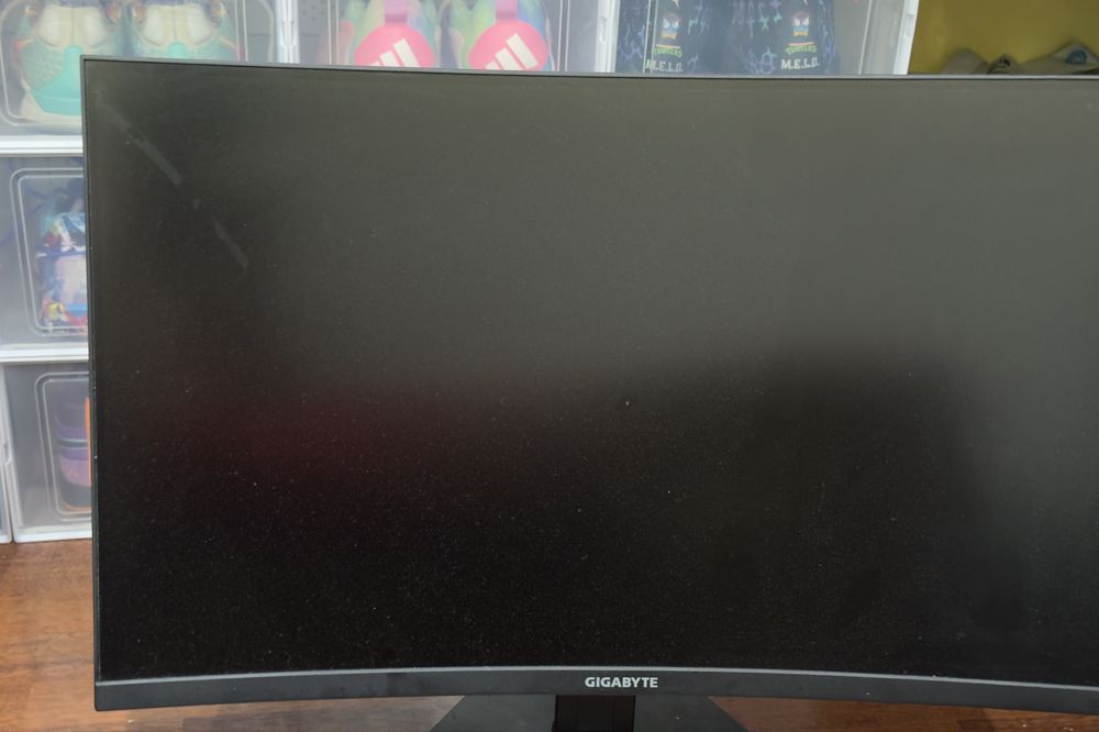 Minotor Gaming Curbat LED VA Gigabyte 31.5” QHD