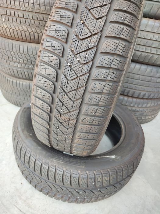 2 бр зимни 215/55/17 Pirelli
