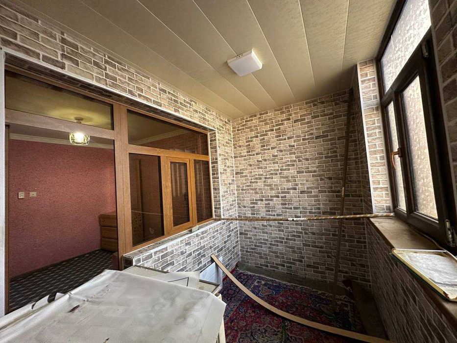 Продаётся 3х комн квартира на 3 этаже Ор-р Русалка