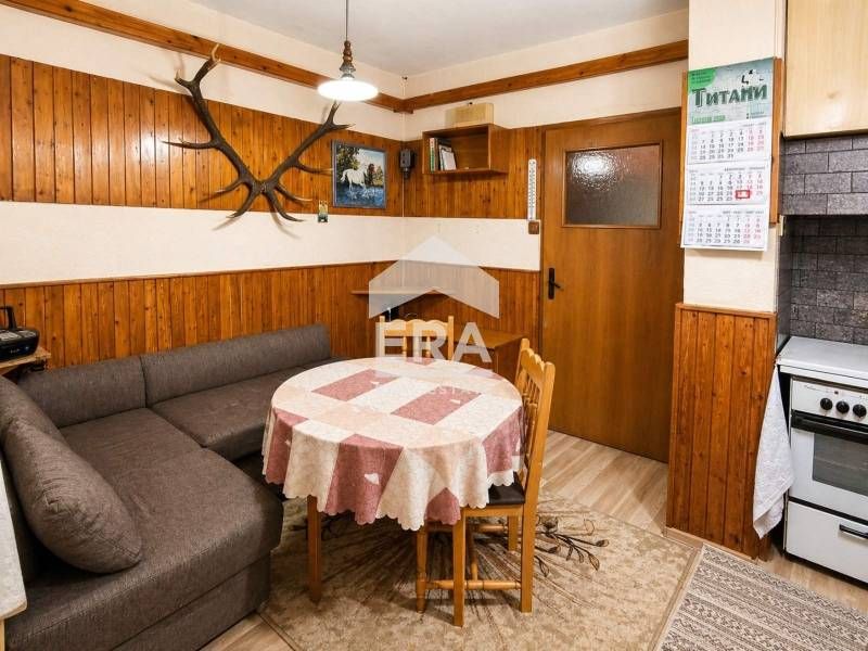 ЕКСКЛУЗИВНО! ЕРА ИмотиТе представя за продажба Многостаен тухлен апарт