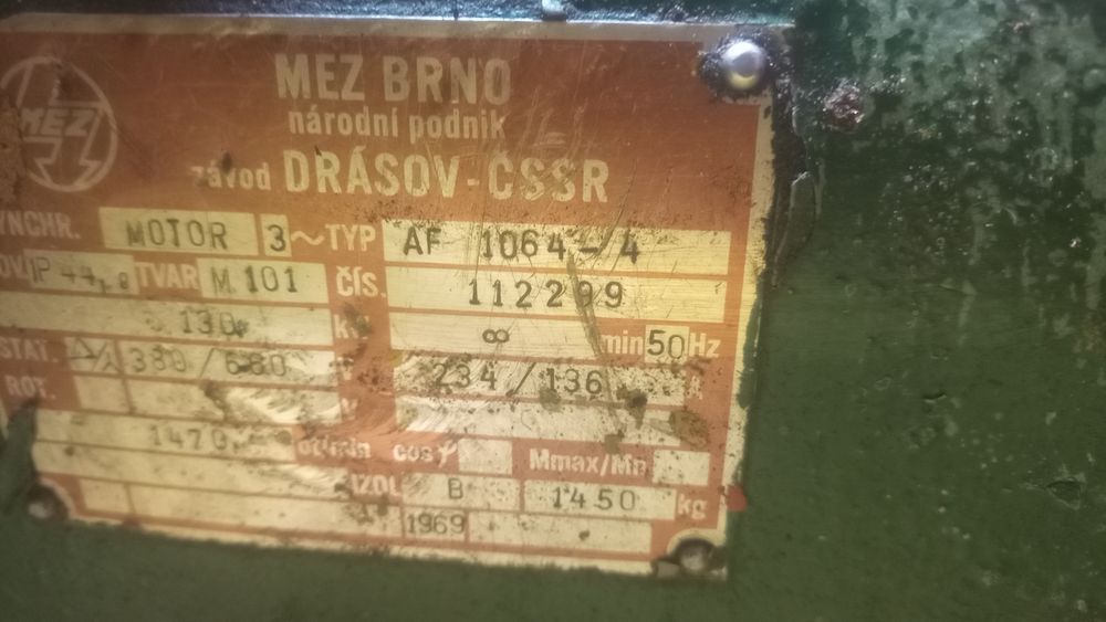 Motoare electrice 135si două 75 kv