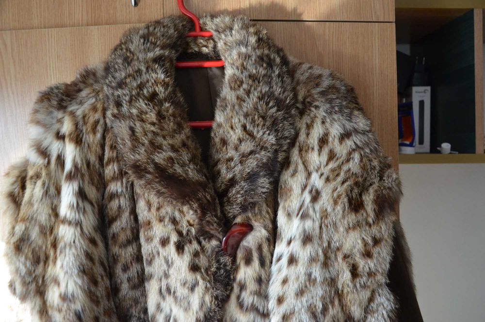 Haina de blană naturală din ras/ lynx/ linx / pisica salbatica