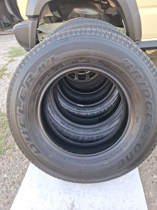 Шины  Bridgestone 195/80 R15 Сузуки Джимни