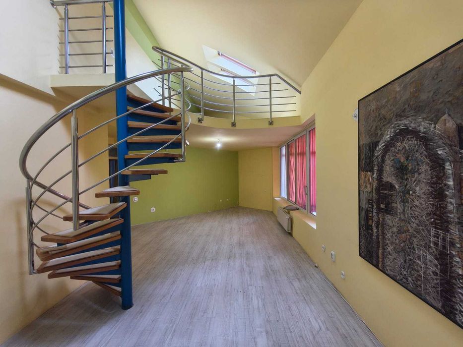 casa si teren de vanzare