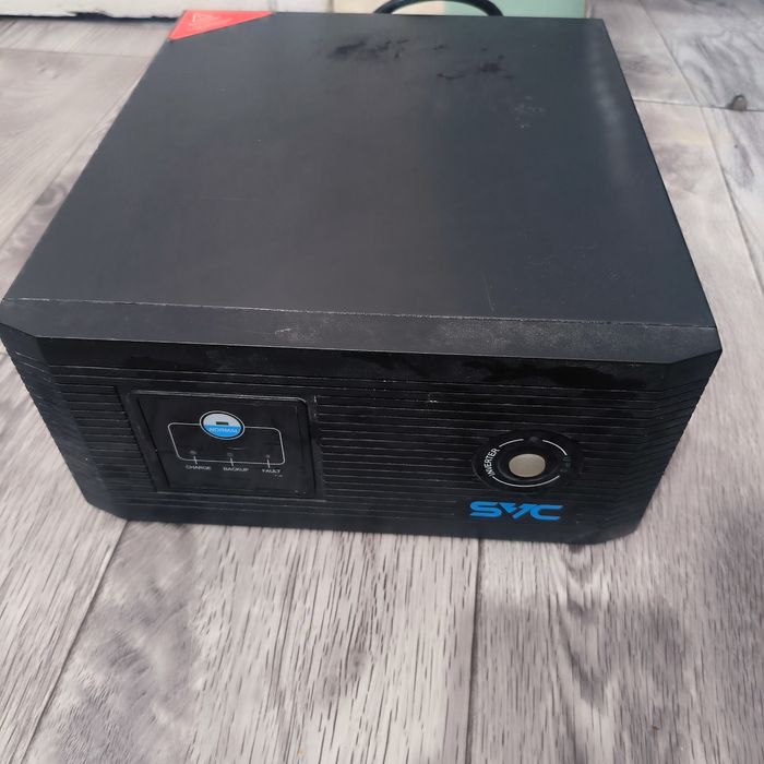 Продам инвертор в хорошем состоянии