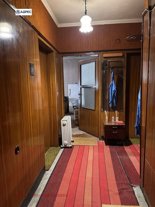 Продава се Тристаен апартамент в Плевен, Широк център - 115 кв.м за 1948 €/кв.м - Снимка #5