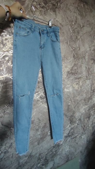 Джинсы на девочку 8-9-10 лет, штаны, брюки