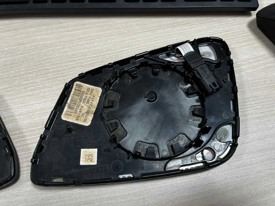 Set Oglinzi Stanga+Dreapta Bmw E60 F10 F01 cu incalzire si electrocrom (heliomata) fara Defect, Originale