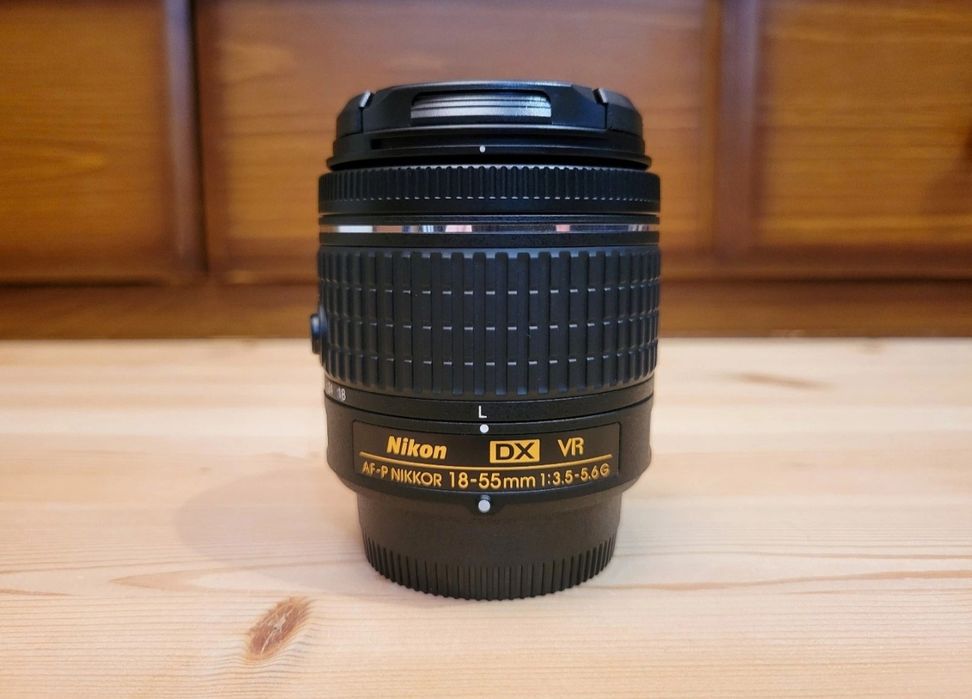 Nikon Crop Obiectiv Foto AF-P DX Nikkor 18-55mm f/3.5-5.6G VR Zoom