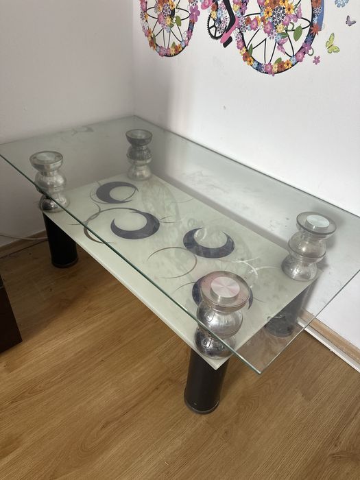 Măsuță de sticlă