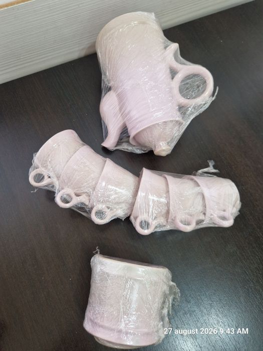 Set de cafea si farfurioare