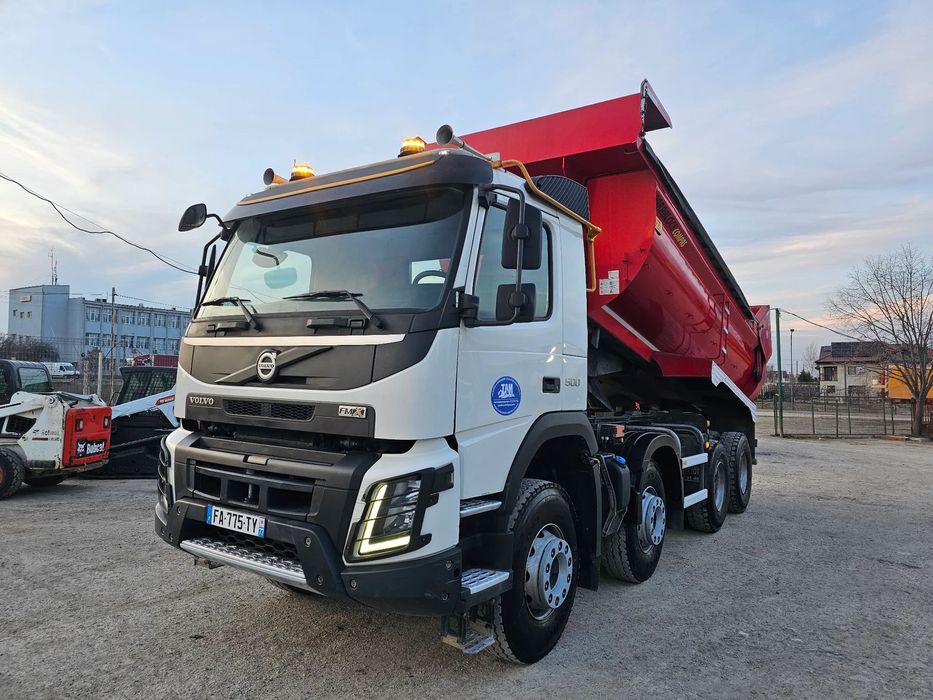 Volvo FMX 500 8x4 basculanta autobasculanta posibilitate finantare leasing Stare ca nou, cantar, prelata electrica.