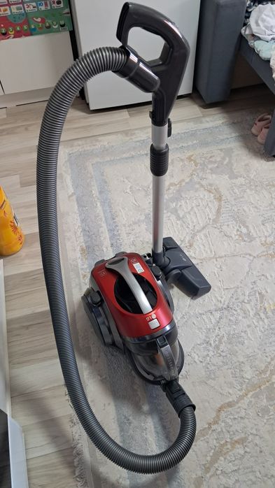 Продам пылесос лджи