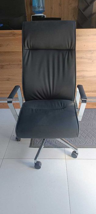 Кресло для офиса и дома -  TRAMP