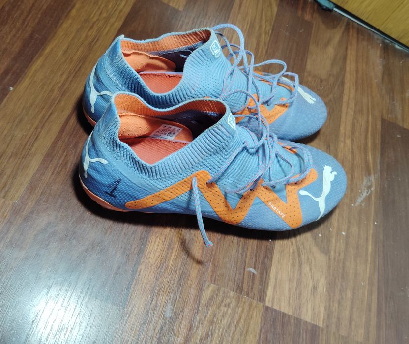Ghete fotbal Puma future ultimate elite 44