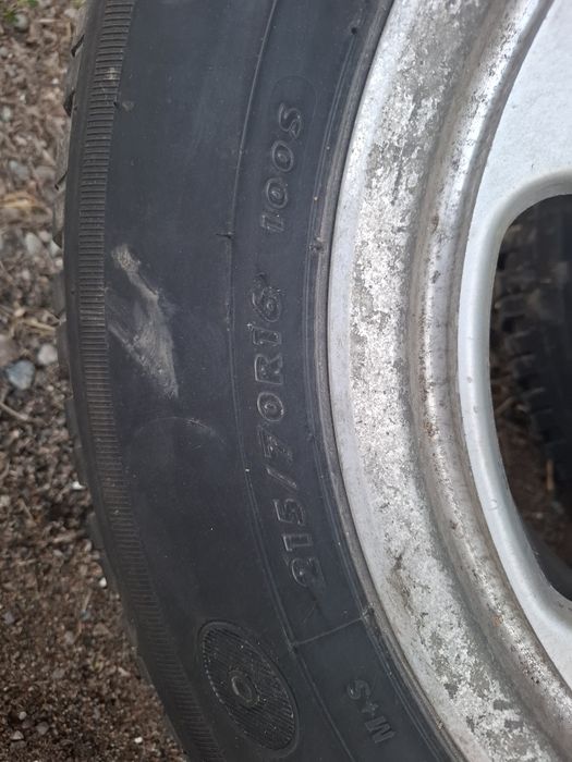 Резина всесезонка