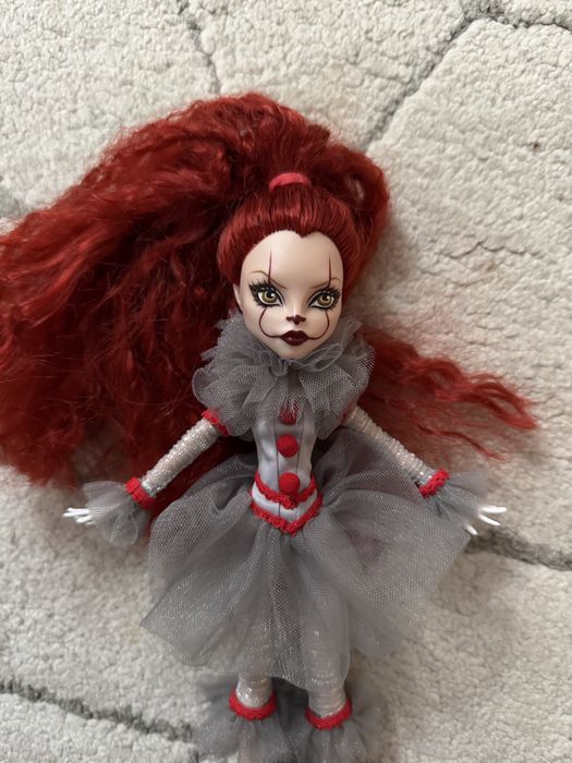 Monster High Skullector It Pennywise