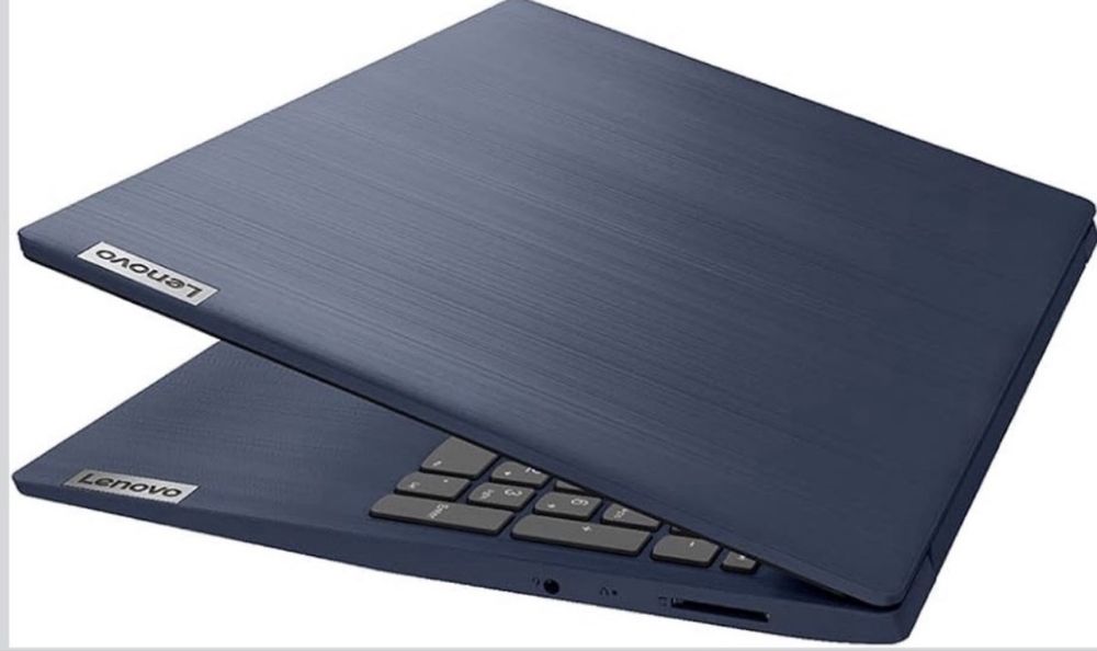 Lenovo IdeaPad 3 15.6" / Intel Core i3 10th Gen / Отлично състояние