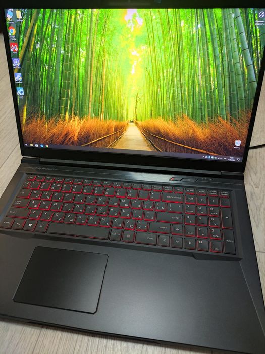 игровой ноутбук 17.3"  FHD , core  I7, DDR4 32Гб, RTX3060,М.2 500Гб