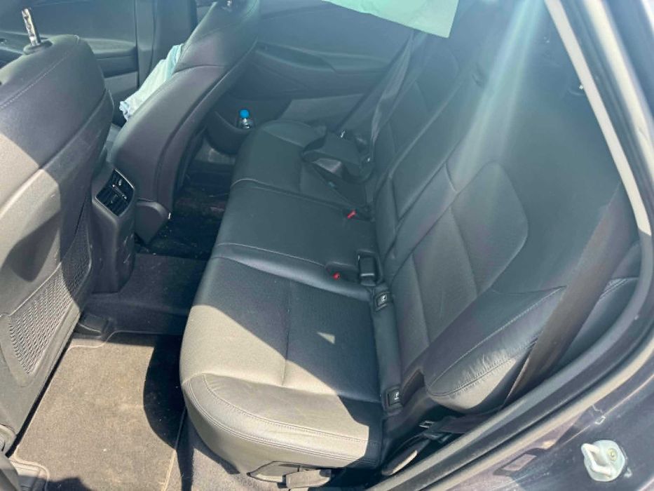 hyundai tucson 2.0 crdi 4x4 на части кожа панорама автомат хюндай туксон  мъртва зона