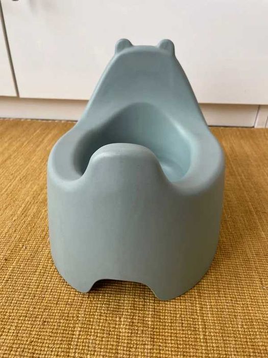 Olita Jonatan Liewood potty