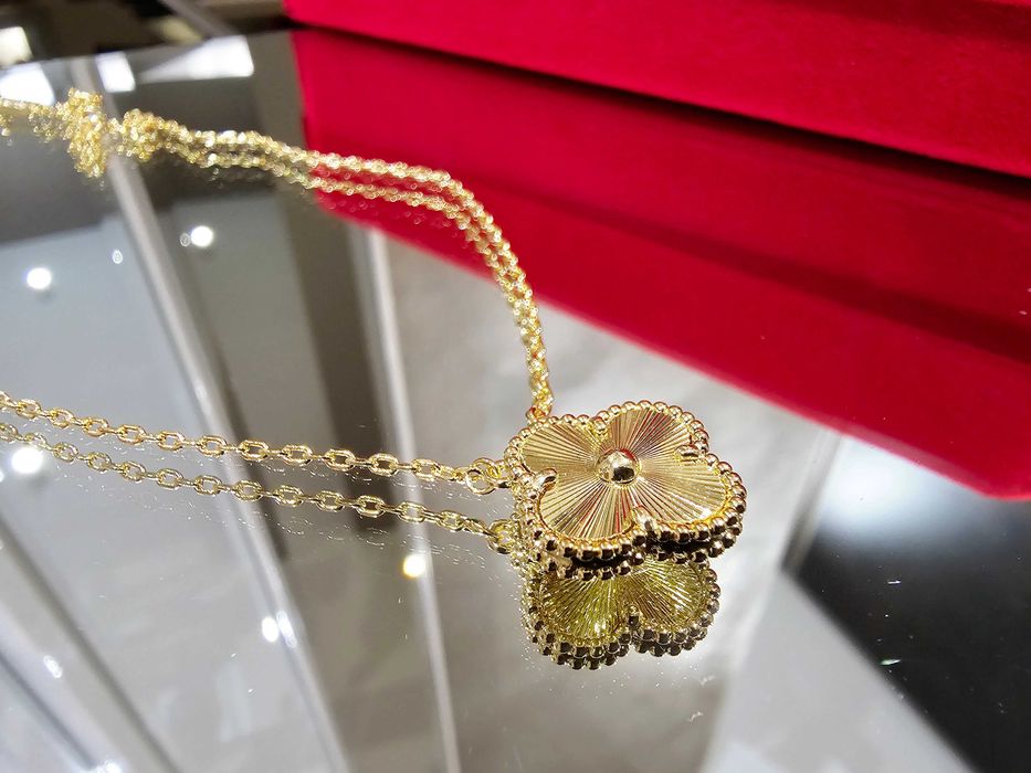 Van Cleef & Arpels VCA Gold Clear Alhambra 1 Motif Clover Дамско Колие