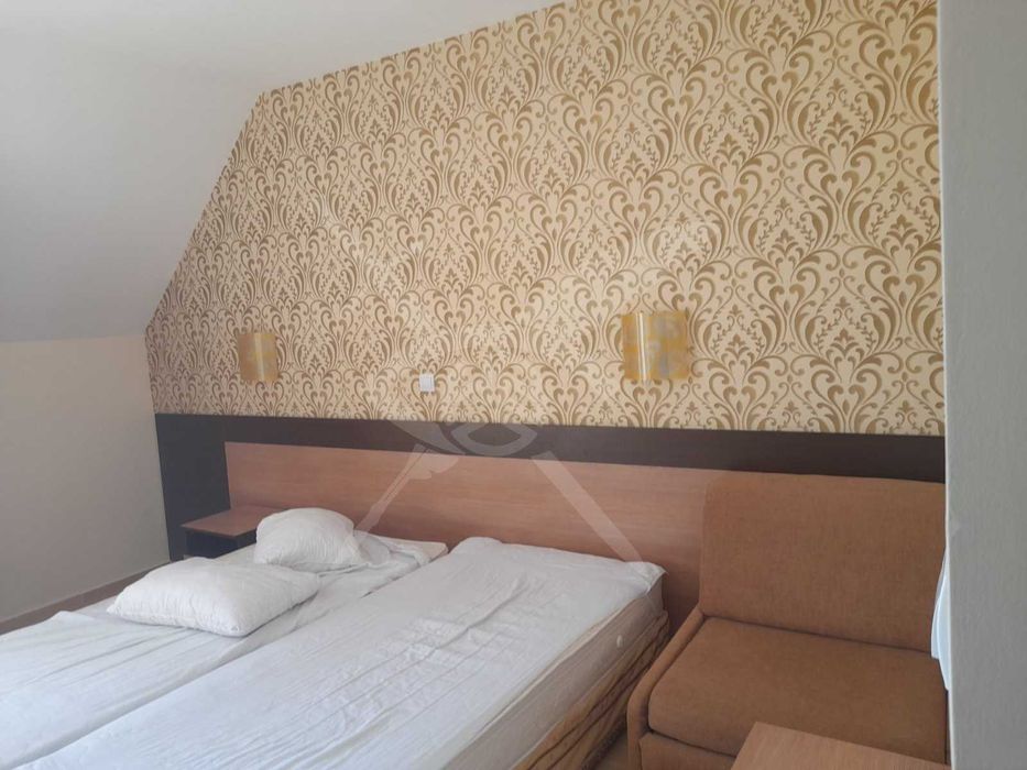 Дава се под наем Едностаен апартамент в Несебър - 38 кв.м за 498.27 € - Снимка #2