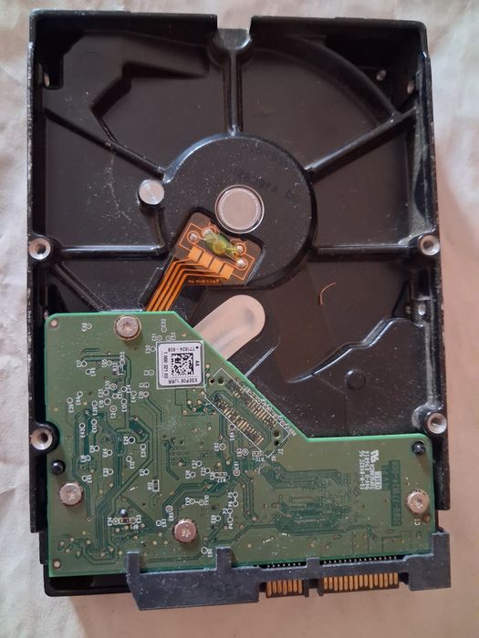 Hard PC în stare excelentă - 70  l