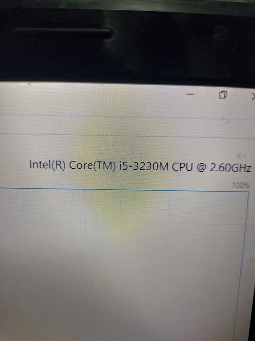 Продавам геймърски лаптоп lenovo