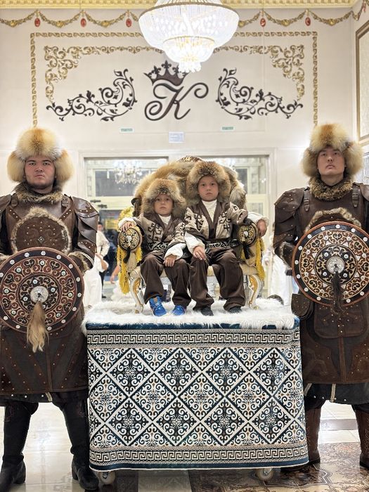 Акция √Тілашар тойға. Хан тақ+2 батыр 80.000тг