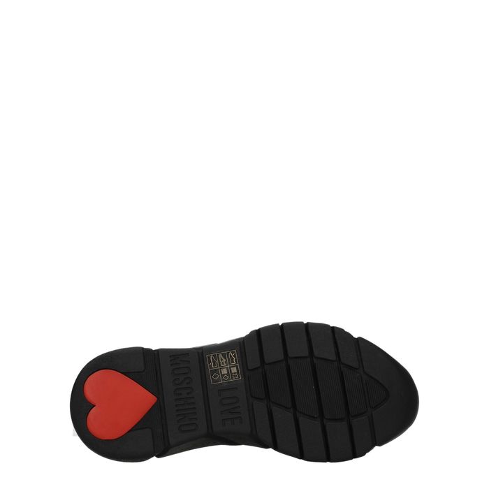 Сникърси Love Moschino