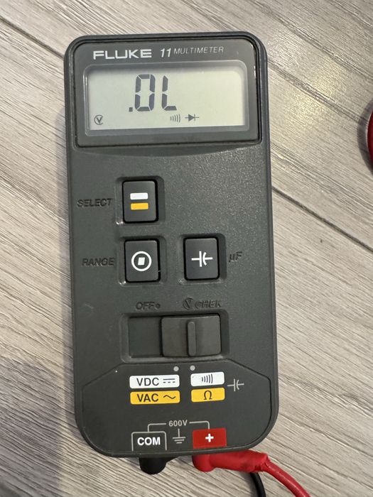 Aparat de masura Fluke 11