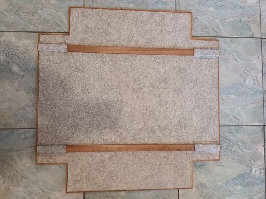 Дървена поставка за маса сгъваема