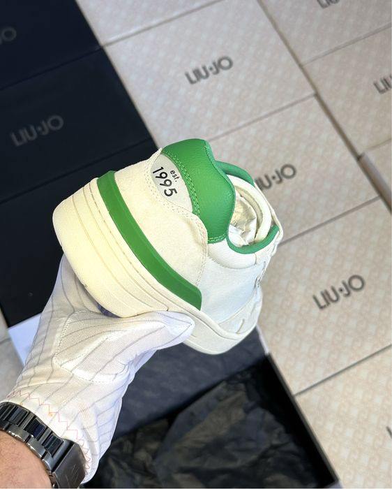 Мъжки спортни обувки Liu Jo естествен велур SALE