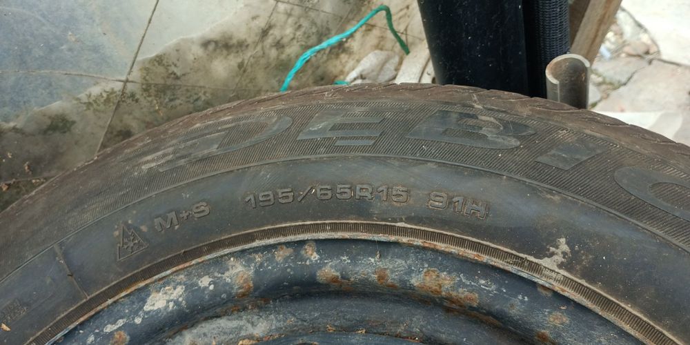 Зимни гуми с джанти debica 195/65/15