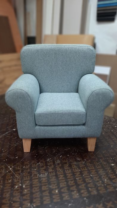 Детское каркасное кресло