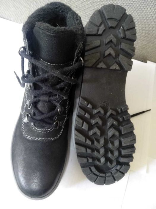 Ботинки зимние 40 размер