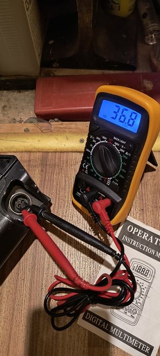 Multimetru digital in stare perfecta