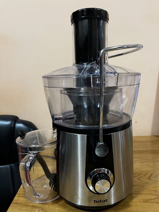 Сокоизтисквачка Tefal ZE550D38, Juice expre, 800 W