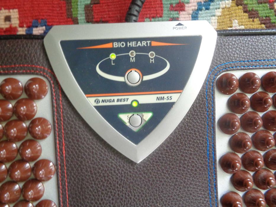 Продавам  масажна дъска за крака Nuga Best BIO HEART NM-55