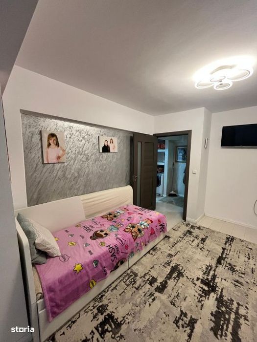 Apartament 3 camere, 80 mp, etaj 3 ,Radauti