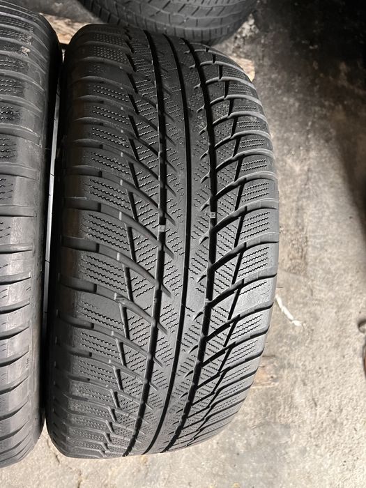 2 anvelope iarna 225/50/17 , Bridgestone , RunFlat , DOT 2022