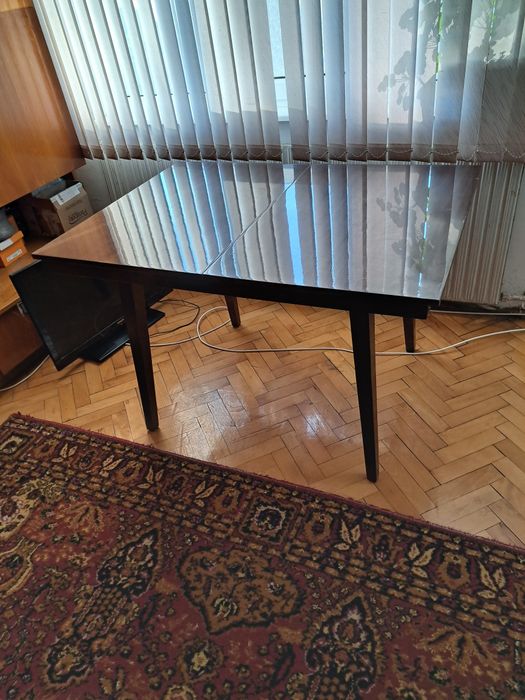 Разтегателна трапезна маса - череша