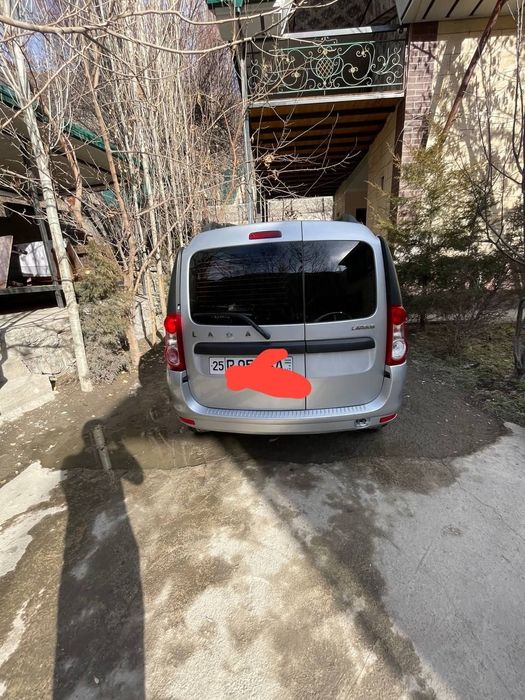 ларгус 2021 срочна сотилади 11000$