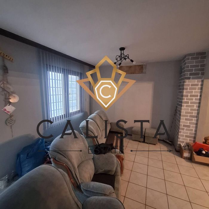 Дава се под наем Тристаен апартамент в Пловдив, Кючук Париж - 96 кв.м за 535.5 € - Снимка #2