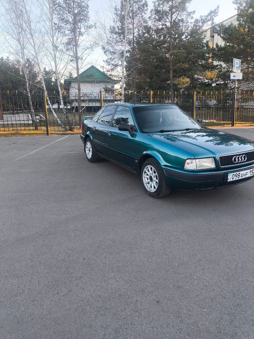 Продам Ауди 80 б4 2л-моно